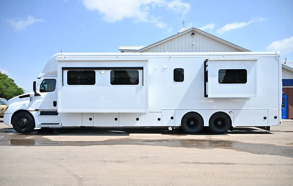 2024 Renegade XL 45' Super C Coach Bunk House Model X45BBC- Owner Demo!