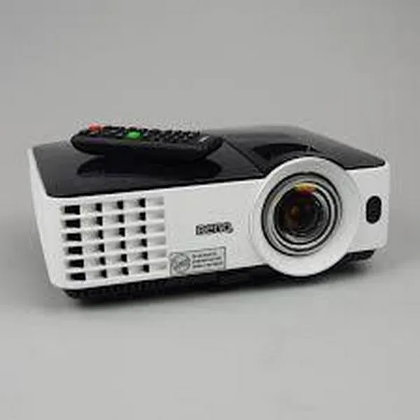 BenQ MW621ST Short Throw 3D DLP Projector