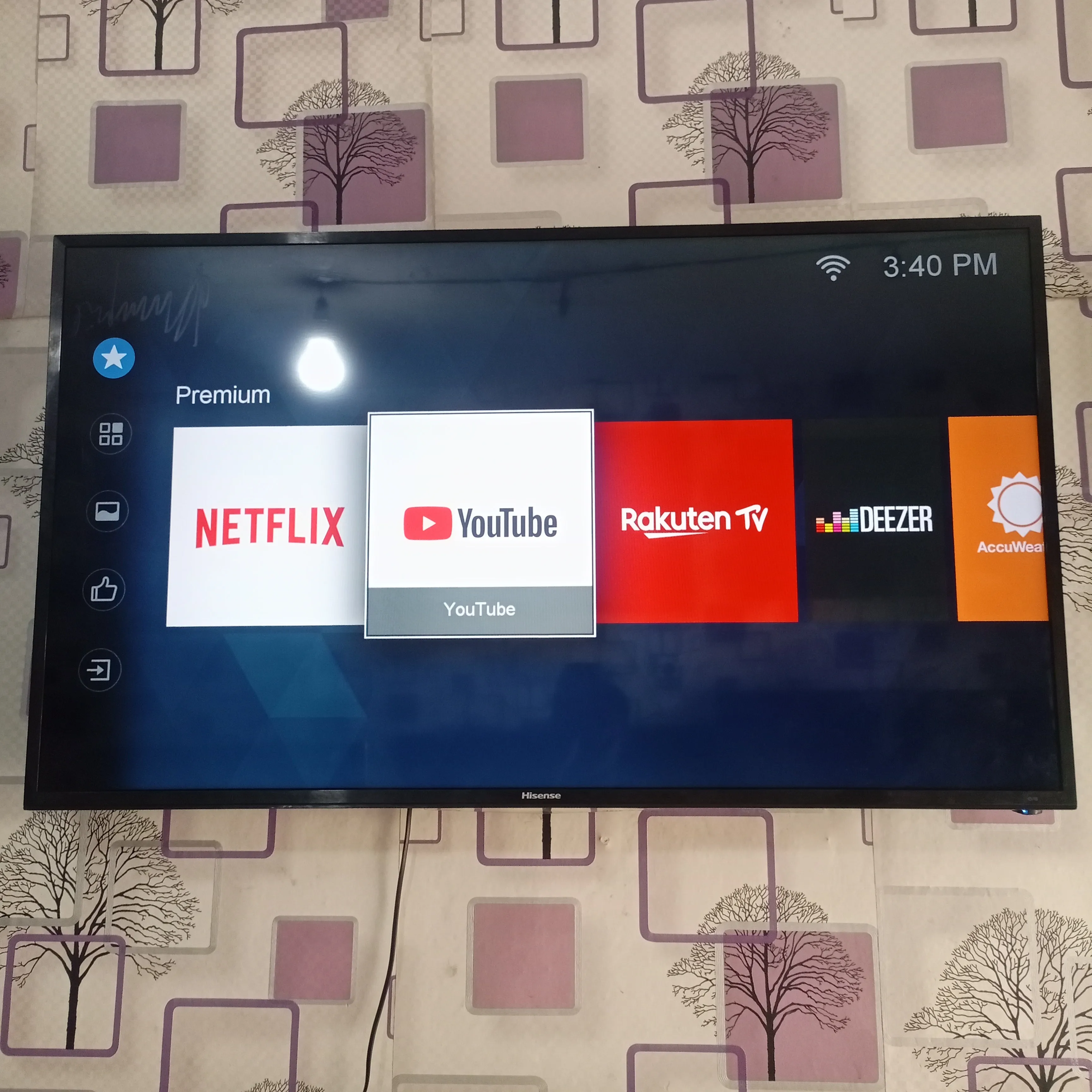 Hisense 49 inch VIDAA Smart 4K UHD LED TV (Built-in WiFi, Miracast) - Foreign Used