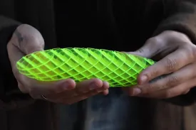 Morf Fidget Worm